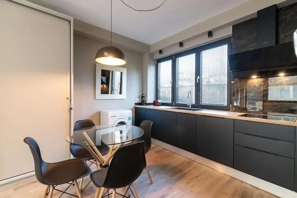 Aesthetic Loft In The Heart Of The City Thessaloniki